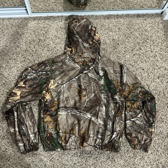 Realtree Jacket - Picture 7 of 8
